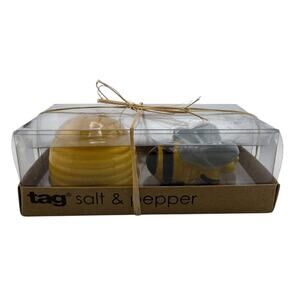 Beehive Salt Pepper Shakers TAG Kitchen Essentials New In Box